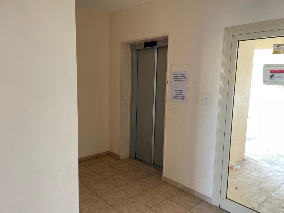 Kings Resort 1 Bedroom Apartment Paphos Exterior foto